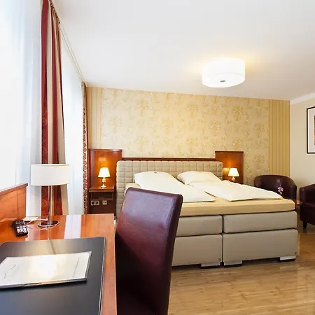 Am Berliner Platz Bed & Breakfast Langenfeld (North Rhine-Westphalia)