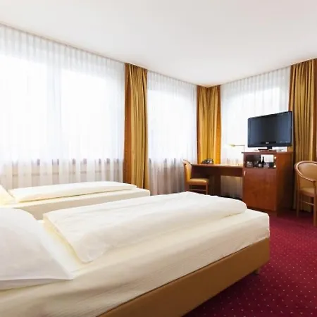 Am Berliner Platz Bed and Breakfast 3*