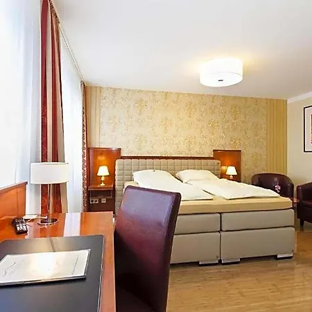 Bed and Breakfast Am Berliner Platz 3*