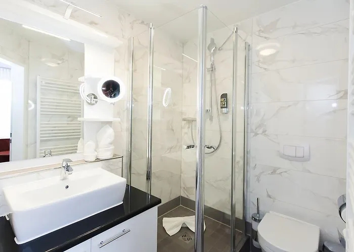 Bed & Breakfast Am Berliner Platz Langenfeld (North Rhine-Westphalia)