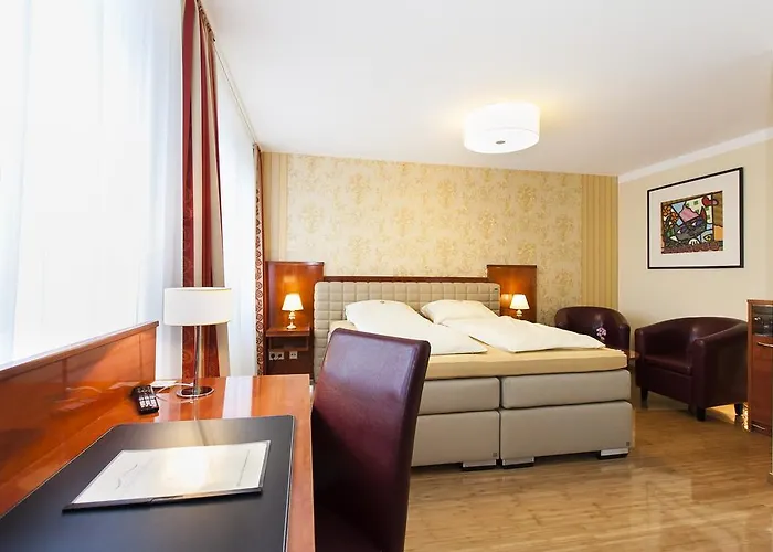 Am Berliner Platz Oda ve Kahvaltı Langenfeld (North Rhine-Westphalia)